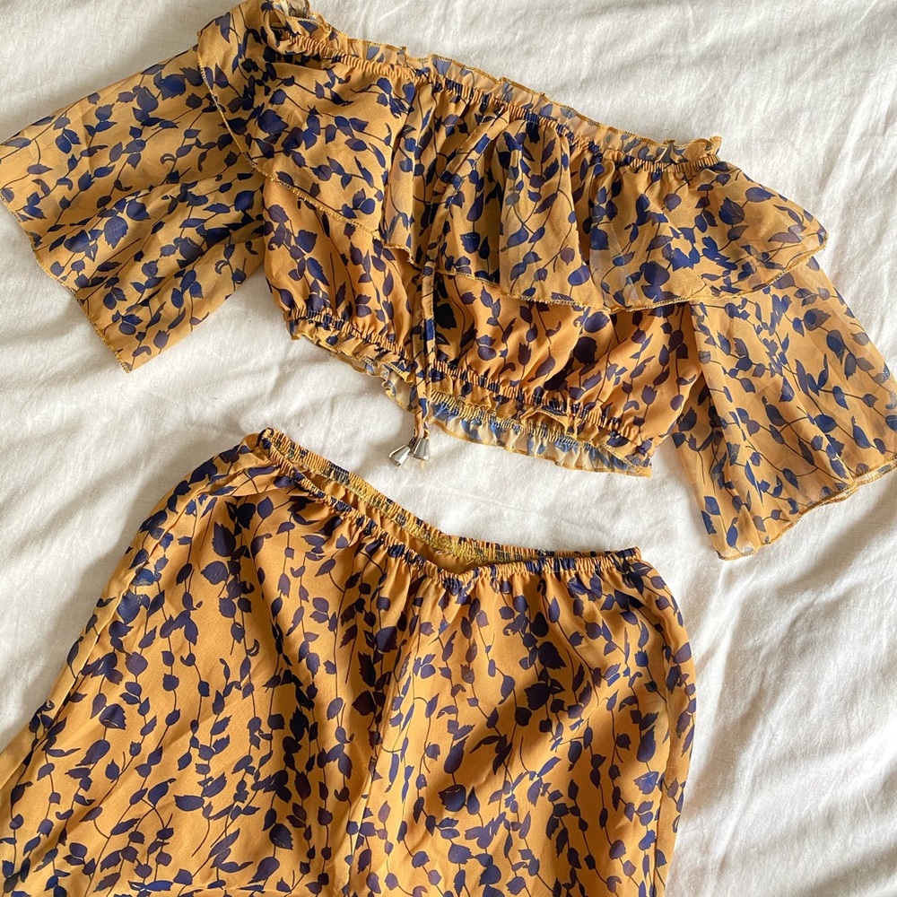 Crop Top Pants Set